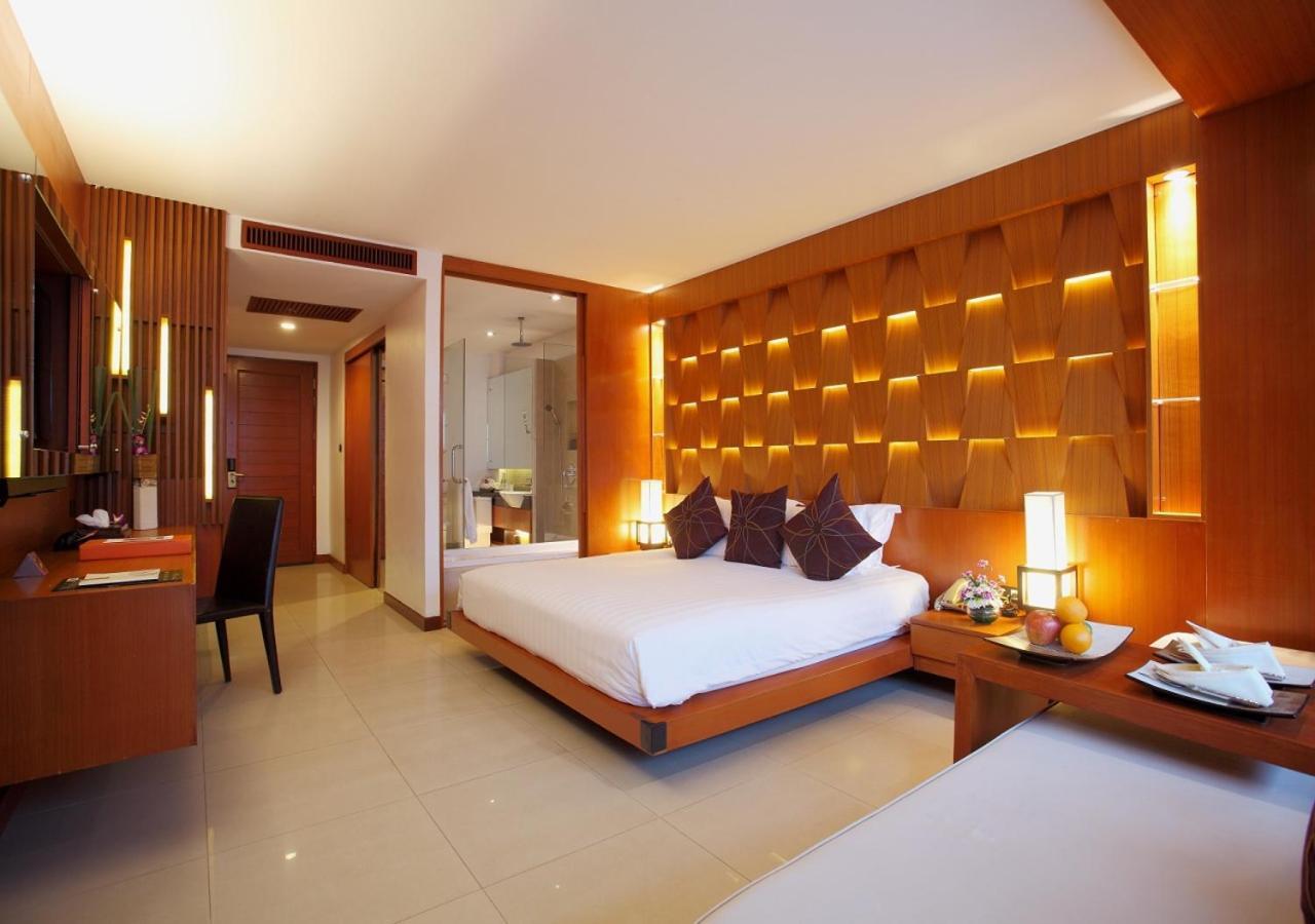 La Flora Resort Patong Екстер'єр фото