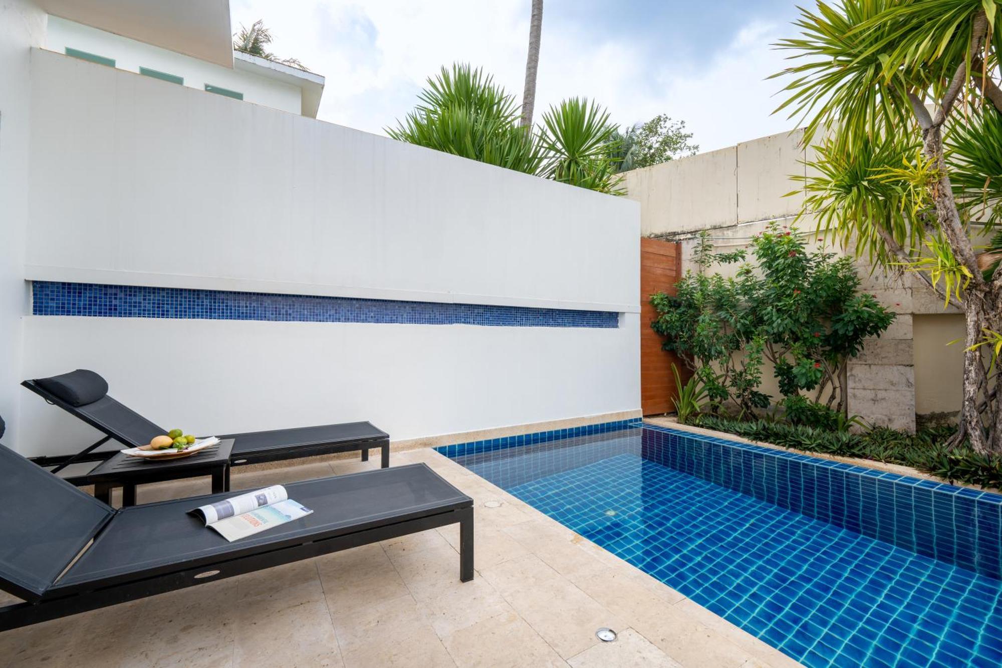 La Flora Resort Patong Екстер'єр фото