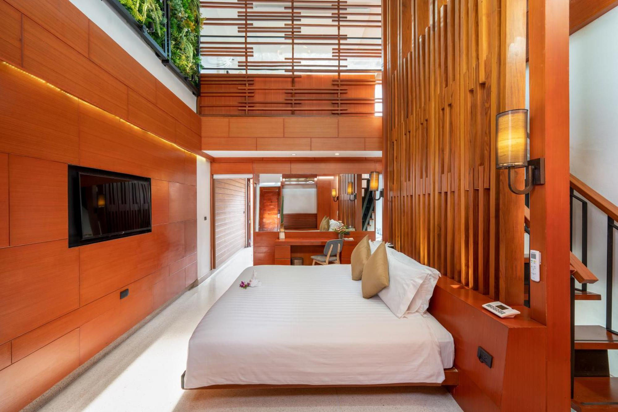 La Flora Resort Patong Екстер'єр фото